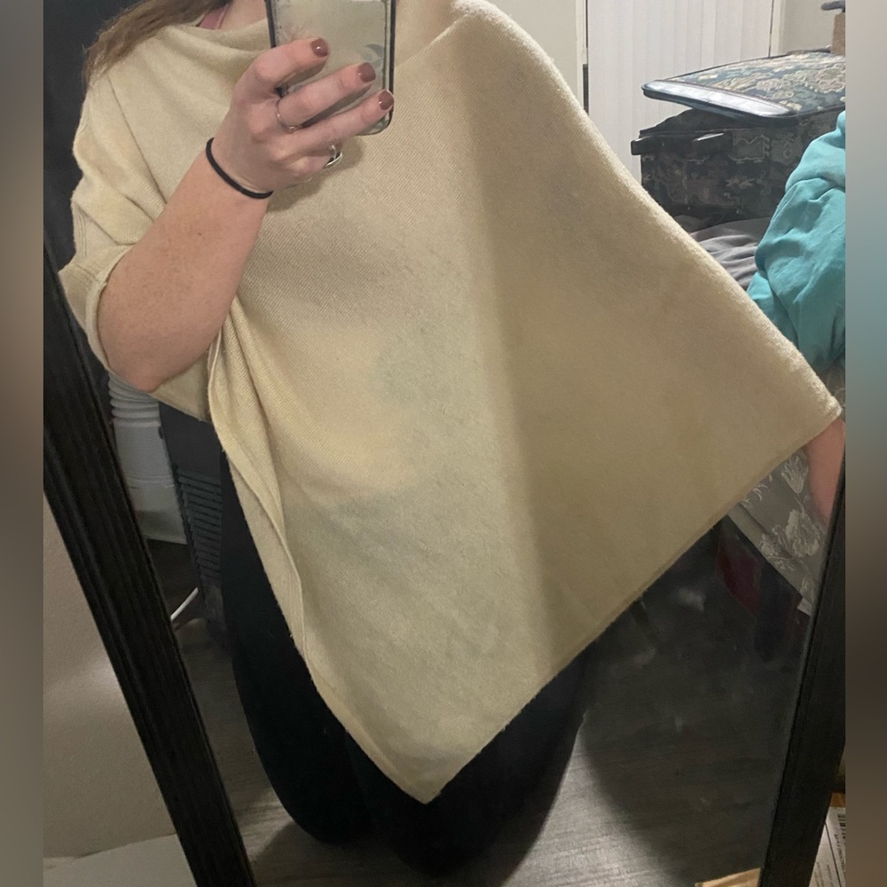 100% Cashmere Shawl - Picture 4 of 8